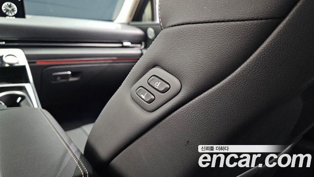 Genesis GV80 2022 — photo 37