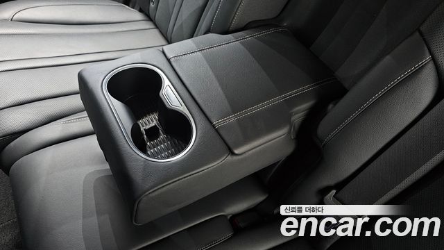 Genesis GV80 2022 — photo 38