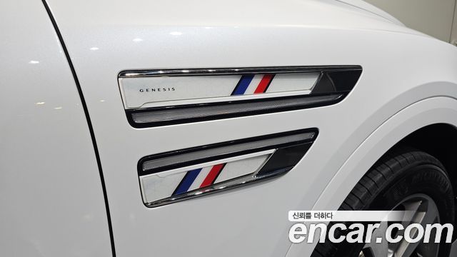 Genesis GV80 2022 — photo 45