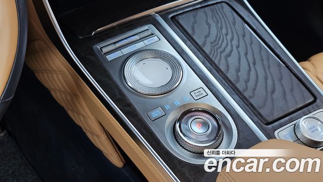 Genesis GV80 2022 — photo 12