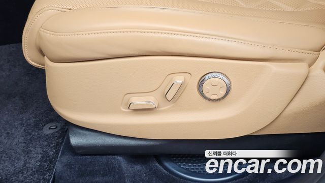 Genesis GV80 2022 — photo 16