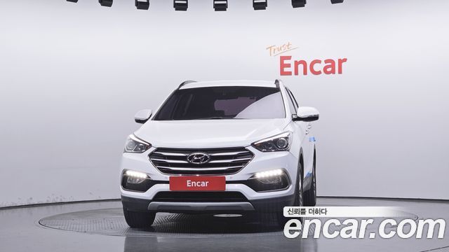 Hyundai Santafe 2018 — photo 3