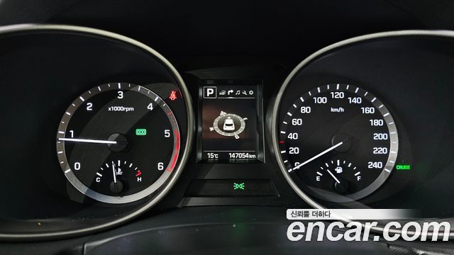 Hyundai Santafe 2018 — photo 11