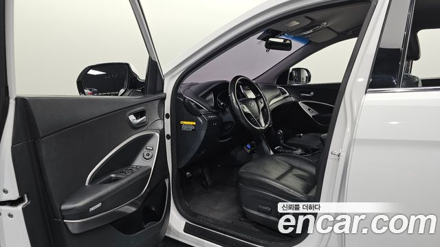 Hyundai Santafe 2018 — photo 13