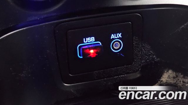 Hyundai Santafe 2018 — photo 19