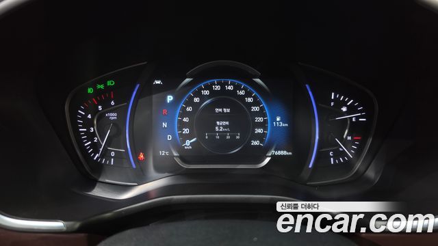 Hyundai Santafe 2019 — photo 11
