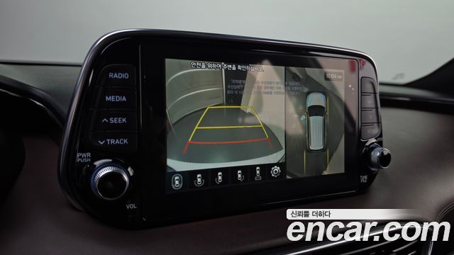 Hyundai Santafe 2019 — photo 21