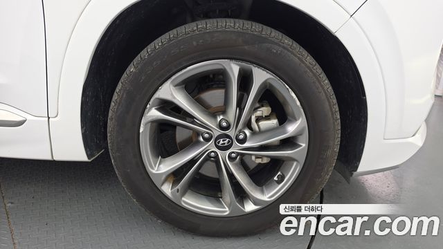 Hyundai Santafe 2019 — photo 7