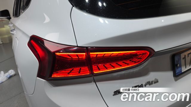 Hyundai Santafe 2019 — photo 9