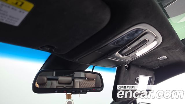 Hyundai Santafe 2019 — photo 30