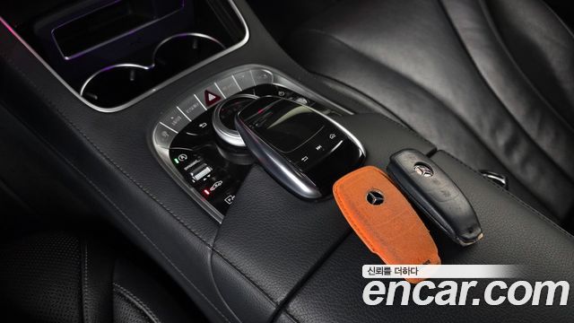 Mercedes-Benz S-Class 2019 — photo 14