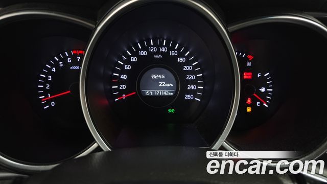 Kia K5 2014 — photo 8