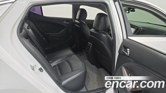 Kia K5 2014 — photo 11