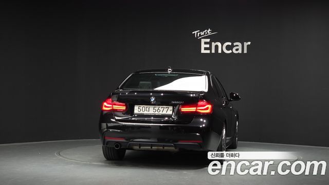 BMW 3-Series 2018 — photo 4