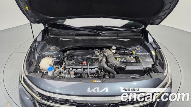 Kia Seltos 2023 — photo 6