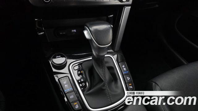 Kia Seltos 2023 — photo 12
