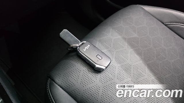 Kia Seltos 2023 — photo 25