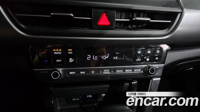 Kia Seltos 2023 — photo 33