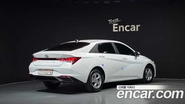 Hyundai AVANTE 2021 — photo 2