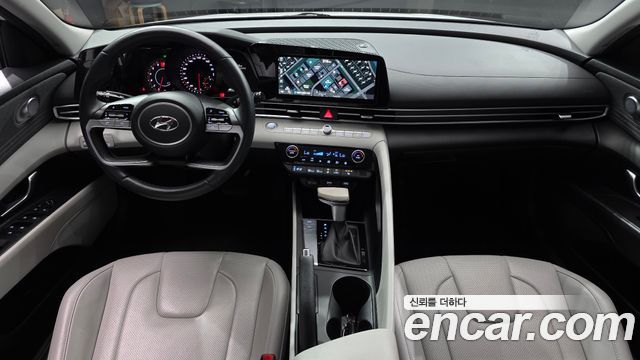 Hyundai AVANTE 2021 — photo 10