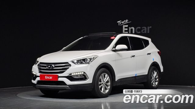 Hyundai Santafe 2018 — photo 1
