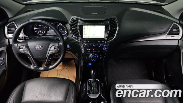 Hyundai Santafe 2018 — photo 10