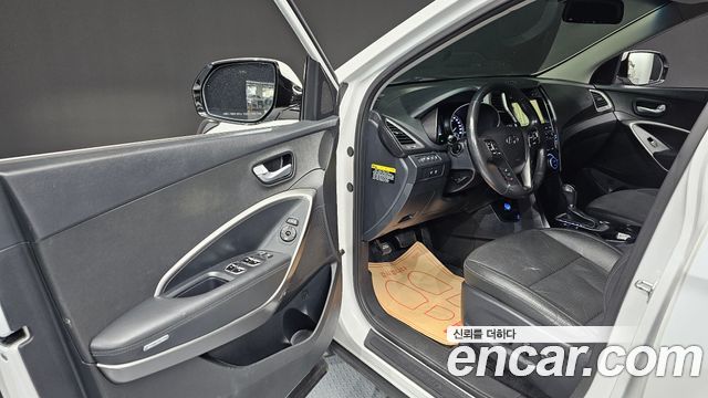 Hyundai Santafe 2018 — photo 13
