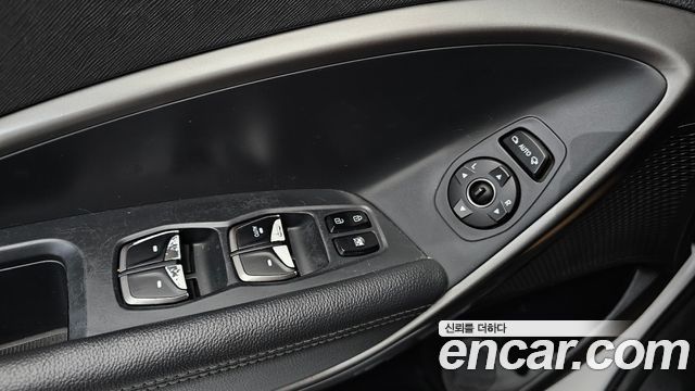 Hyundai Santafe 2018 — photo 18