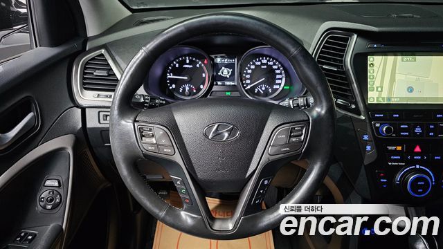 Hyundai Santafe 2018 — photo 20