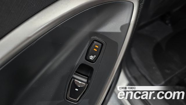 Hyundai Santafe 2018 — photo 23