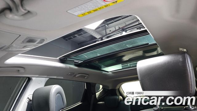 Hyundai Santafe 2018 — photo 25