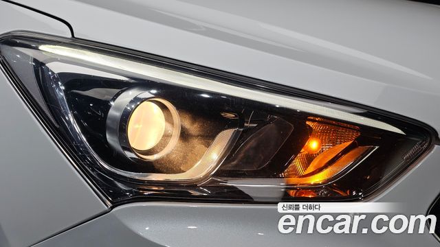 Hyundai Santafe 2018 — photo 8