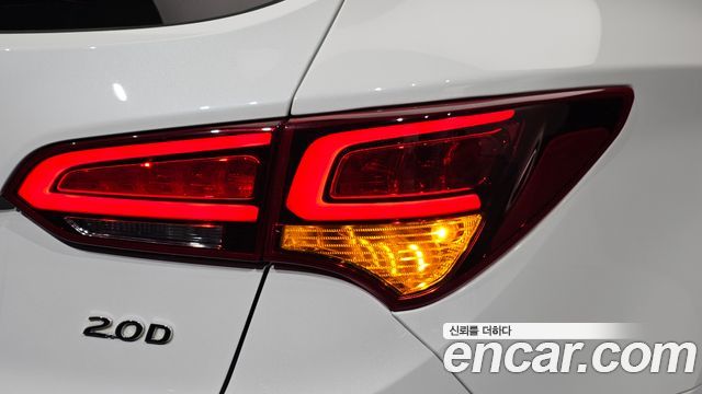 Hyundai Santafe 2018 — photo 9