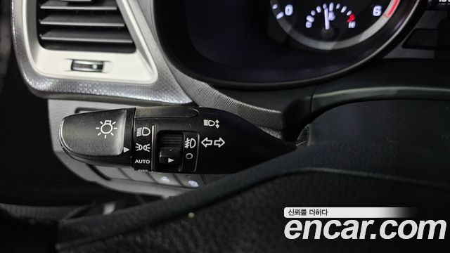 Hyundai Santafe 2018 — photo 33