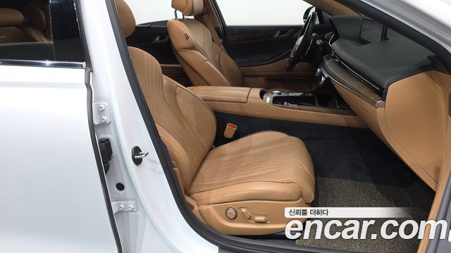Genesis G80 2022 — photo 17