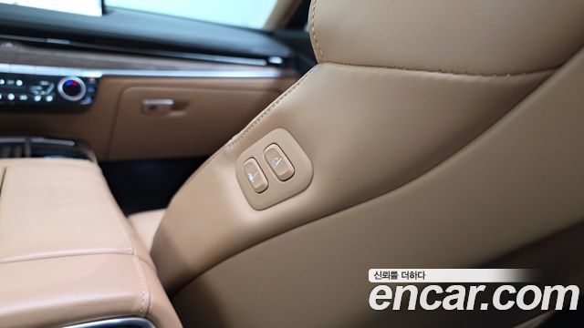 Genesis G80 2022 — photo 33