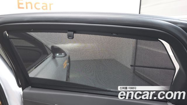 Genesis G80 2022 — photo 38