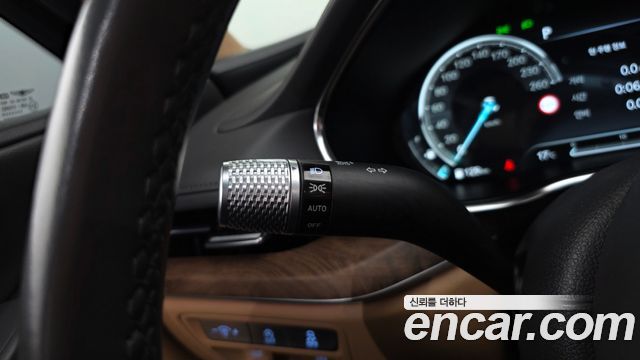Genesis G80 2022 — photo 39