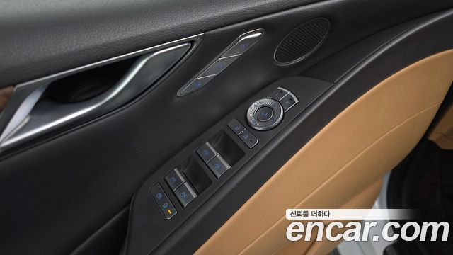 Genesis G80 2022 — photo 40