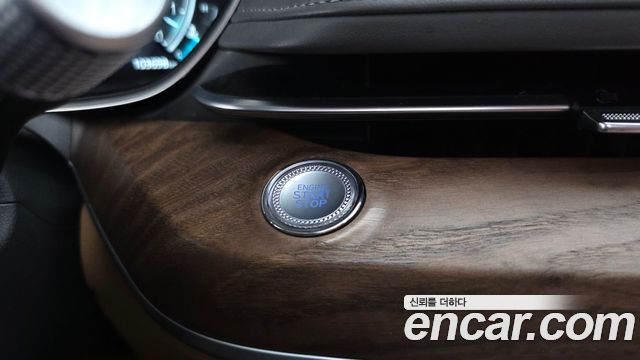 Genesis G80 2022 — photo 42