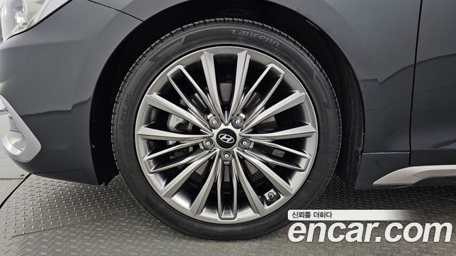 Hyundai Grandeur 2017 — photo 5