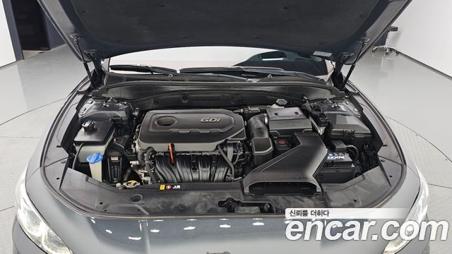 Hyundai Grandeur 2017 — photo 6