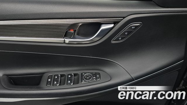 Hyundai Grandeur 2017 — photo 26
