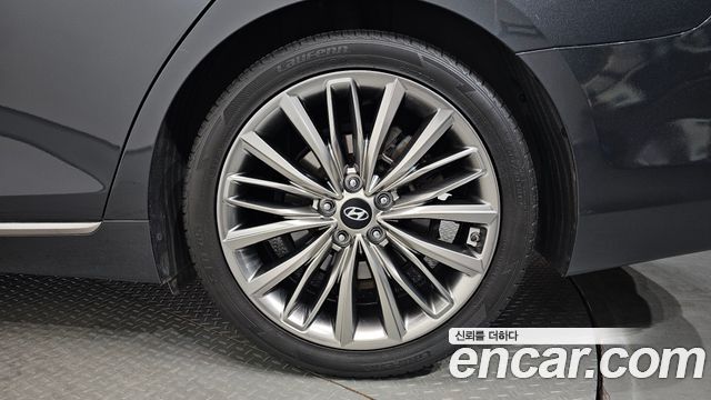 Hyundai Grandeur 2017 — photo 7