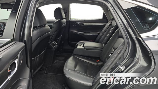 Hyundai Grandeur 2017 — photo 16