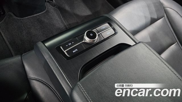 Hyundai Grandeur 2017 — photo 32