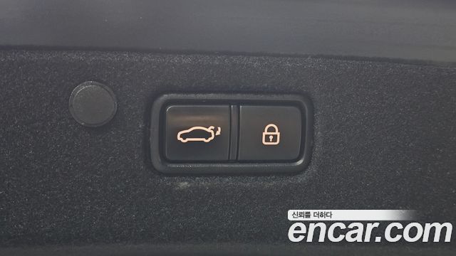 Hyundai Grandeur 2017 — photo 36