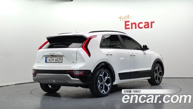 Kia Niro 2024 — photo 2