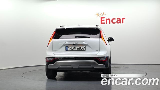 Kia Niro 2024 — photo 4