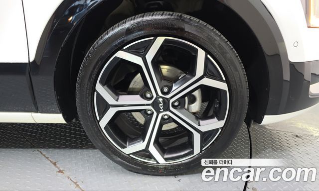 Kia Niro 2024 — photo 7
